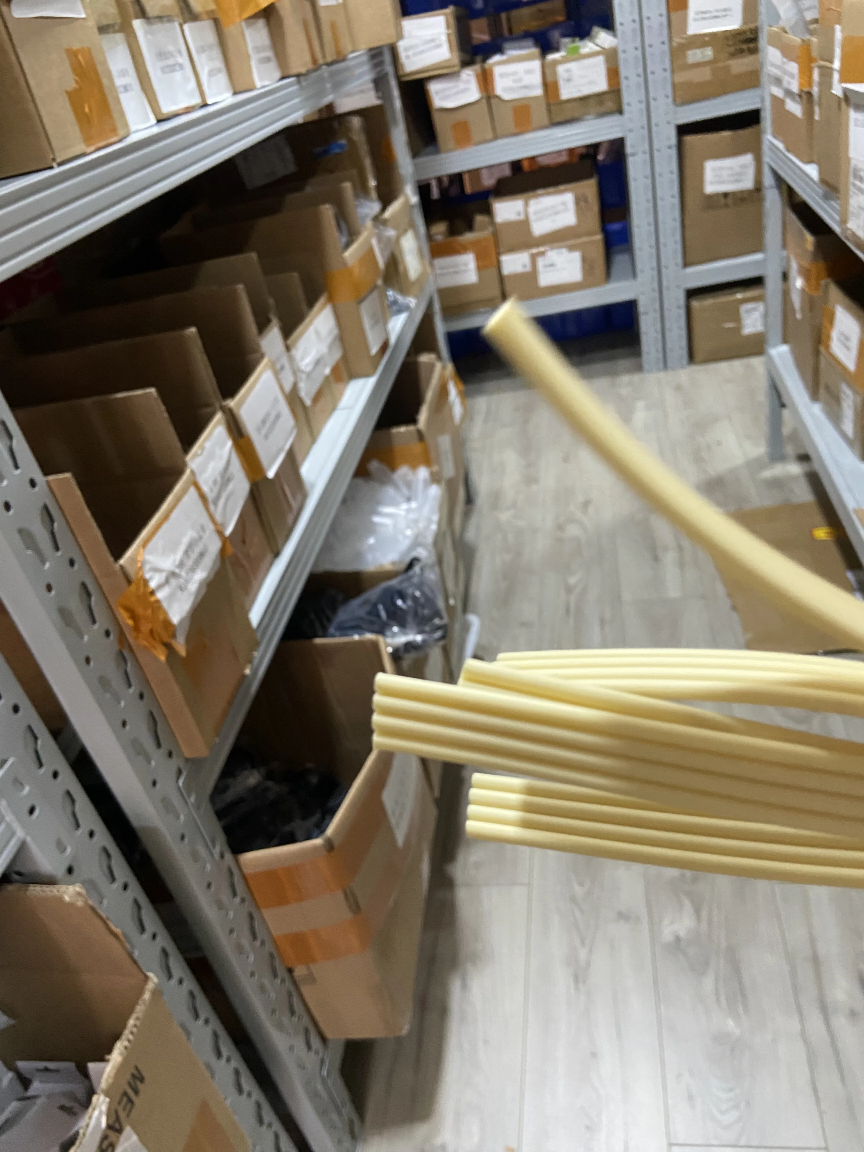 

1X 1588413 TUBE ADAPTER ASSY ASP for EPSON L110 L111 L120 L130 L132 L210 L211 L220 L222 L300 L301 L303 L310 L350 L351 L353 L355