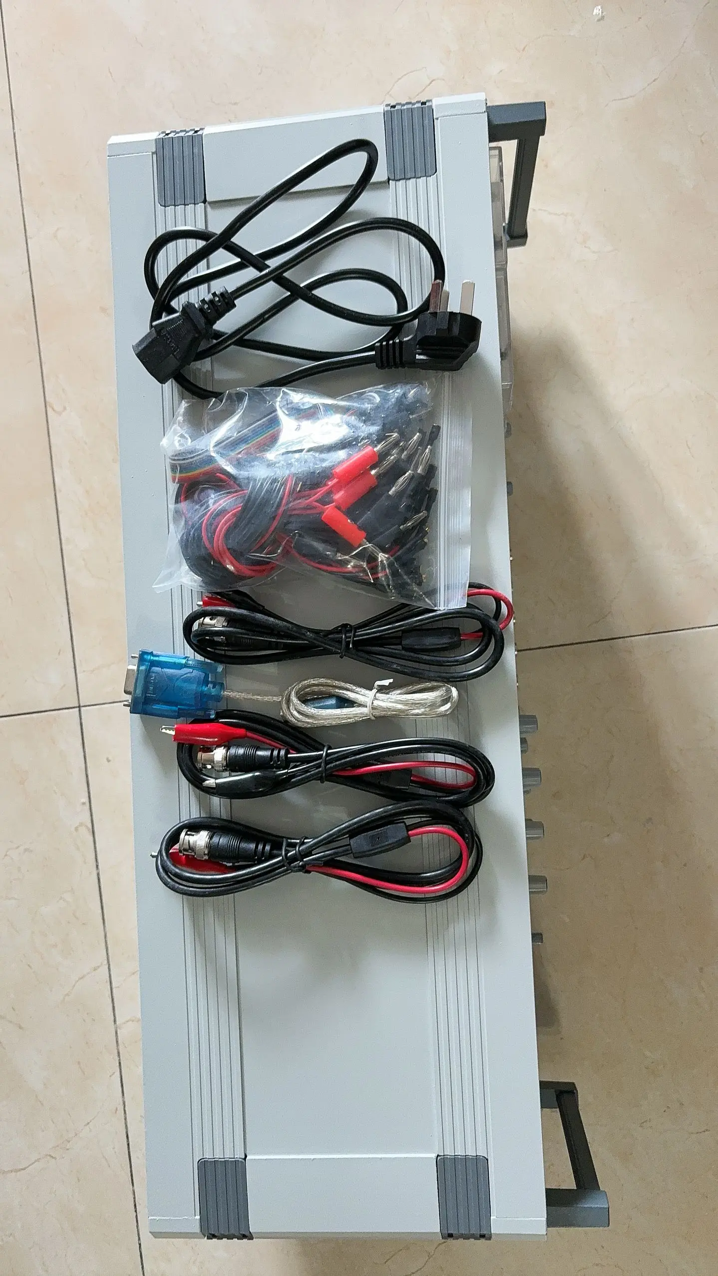 20026 Automobile Sensor Signal Simulation Tool Mst-9000 Plus for Diagnostic Testing Tool