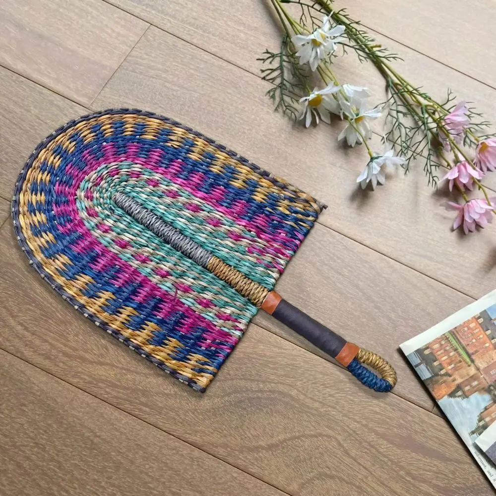 

Creative Colorful Striped Patterns Seagrass Woven Fan Bohemian Vintage Cattail Fan Natural Anti-Mosquito Hand Braided Fan Indoor