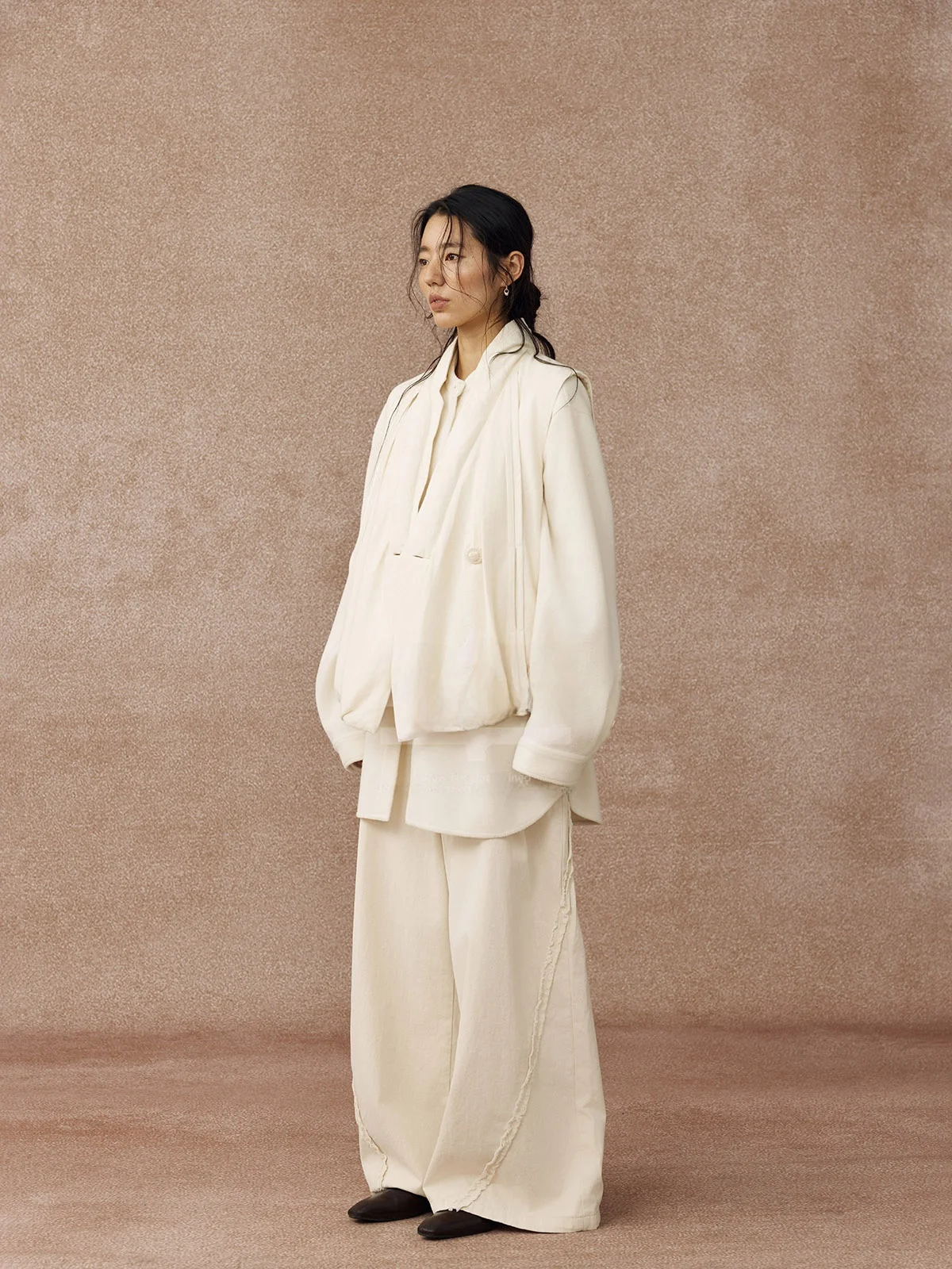 

alpw Women's down Vest ell Seed Hemp Side Button Flower Bud Design Warmth Chinese Sle Regular Fit Cotton Fabric