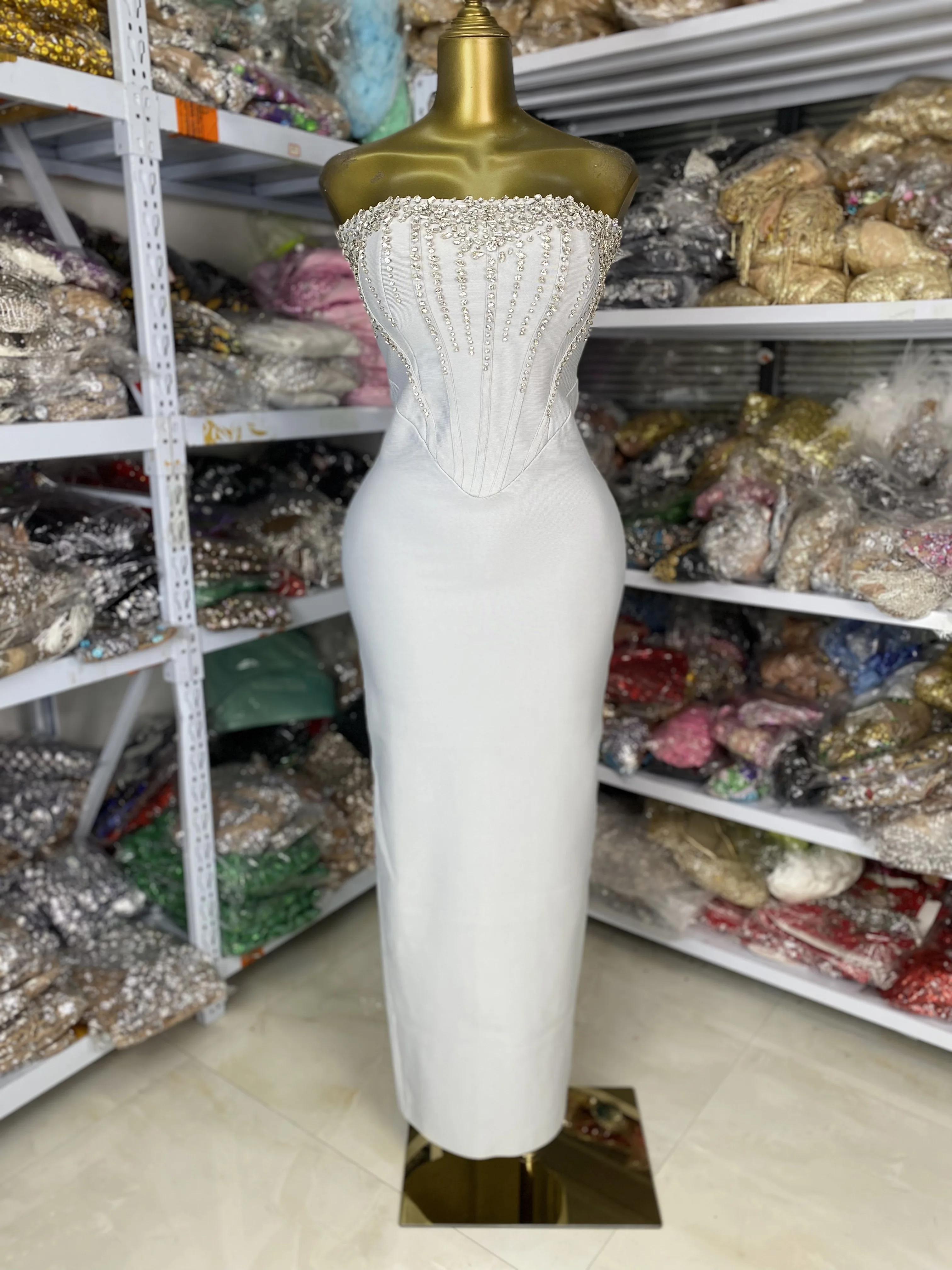 

Factory Wholesale Women Elegant Grey Strapless Rhinestones Bandage Dress Evening Club Party Runway Celebrity Dress Guest Look