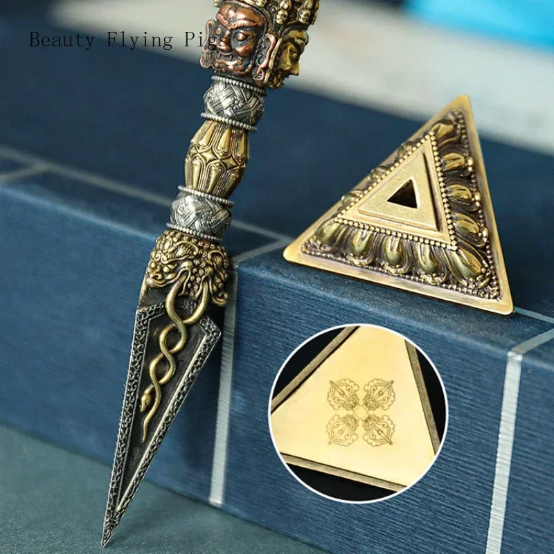 Retro Nostalgia Brass Three sided Puba Vajra Demon Subduing Pestle Nepalese Craft Vajra Pin Tibetan Esoteric Weapon