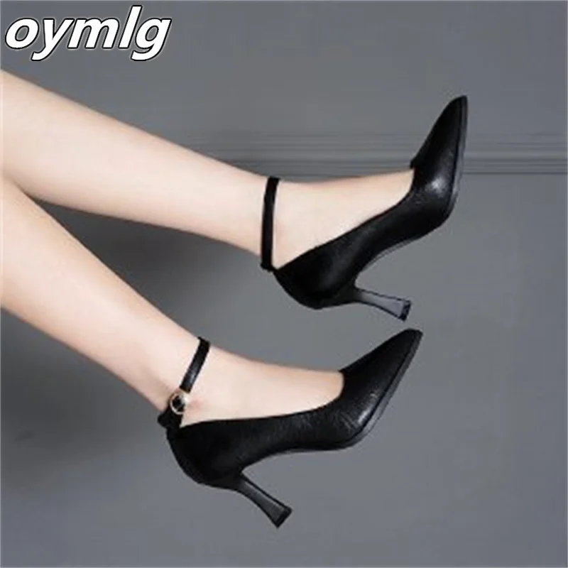 Soft-soled thick-heeled shoes women\'s 2022 summer pointed toe high-heeled buckle single shoes black interview work shoes