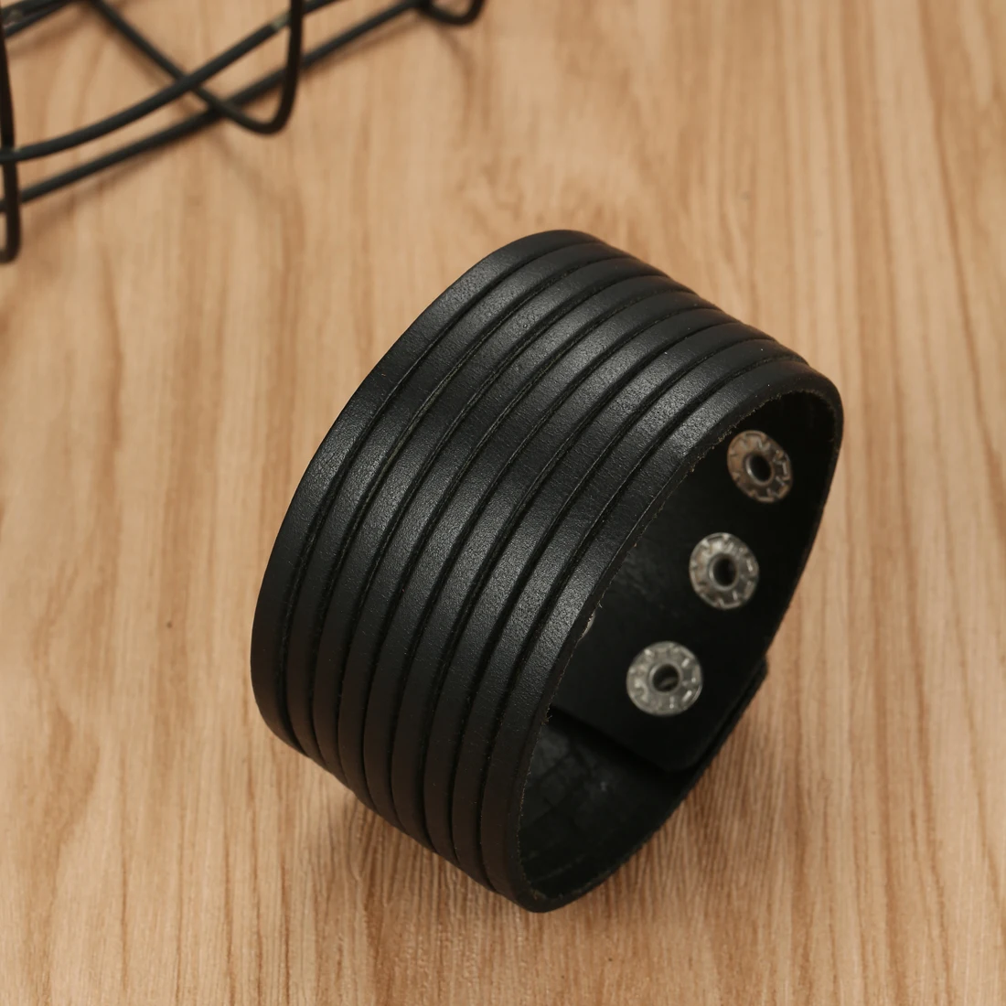 

2025 Fashion New Soft Skin friendly Black Multi layer Leather Bracelet, Charm Wide Leather Cuff Bracelet Jewelry