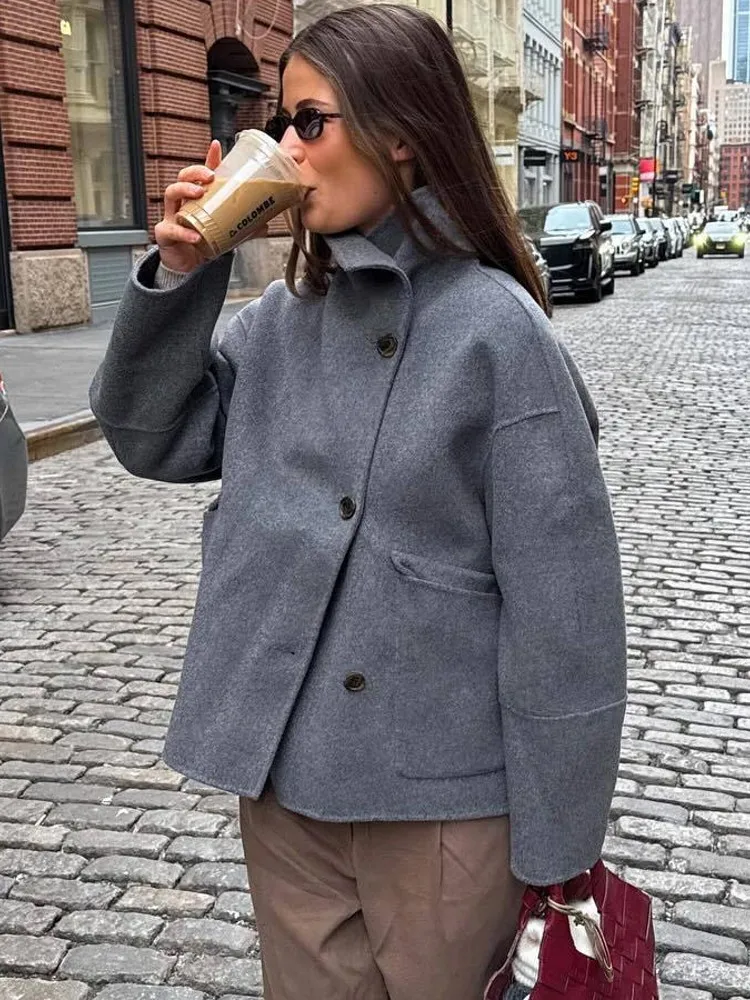 

Elegant Woolen Women Shawl Fashion O-Neck Single Breasted Female Streetwear 2025 Autumn Winter Casual Lady Outwear