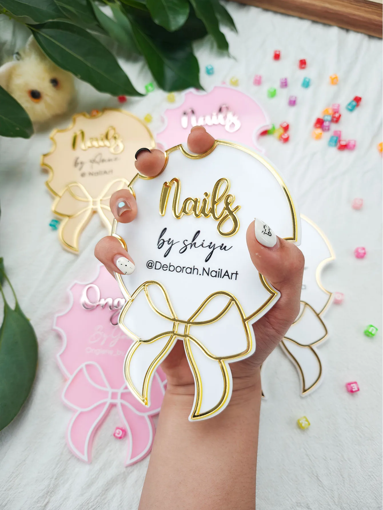 Personalized custom arched nail artist salon advertisements, nail art props, logos, trademarks, nail artist gifts, nail art, social media photos, nail art props, custom 4D diamond nail acrylic photo props - Elegant blue and yellow gradient nail display stand with 