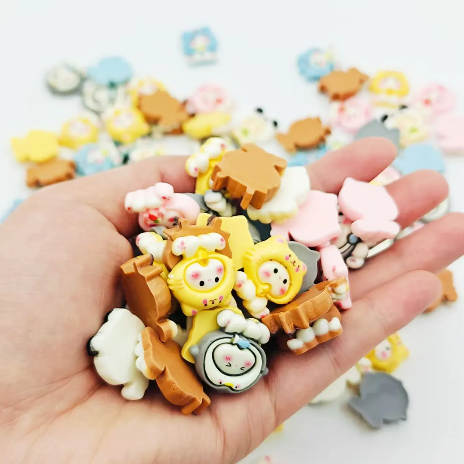 

10-200 PCS Mixed Cartoon Cute Resin Animal Puppy Nail Kitchen Art Phone Case Hairpin Fridge Handmade DIY Charms Accessory