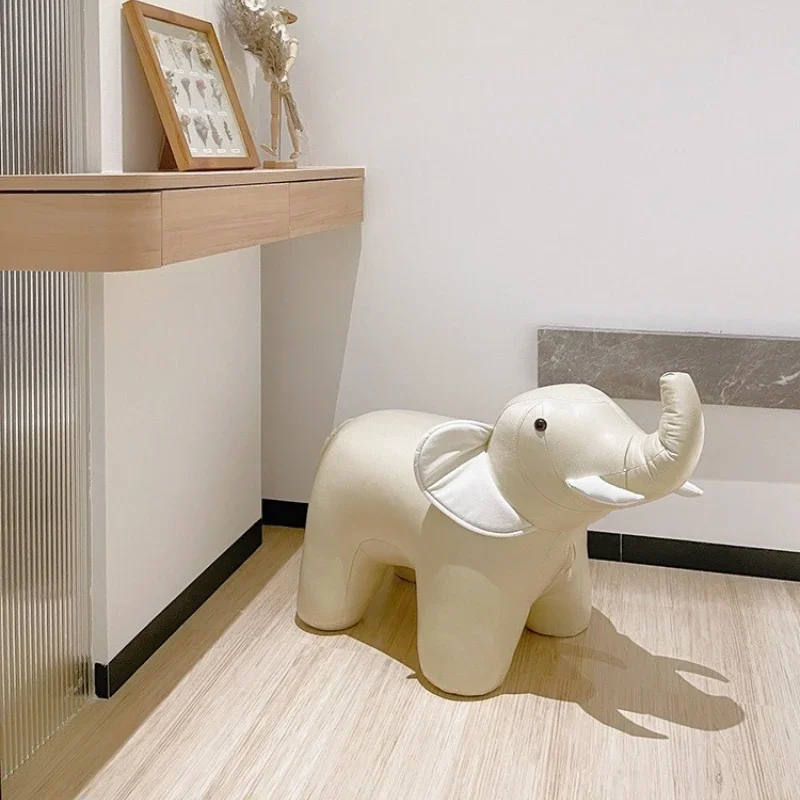 Elephant Shaped Kid Stools Solid Wood Animal Seat Multi-Functional Changing Shoe Stools Creative Low Bench for Living Room
