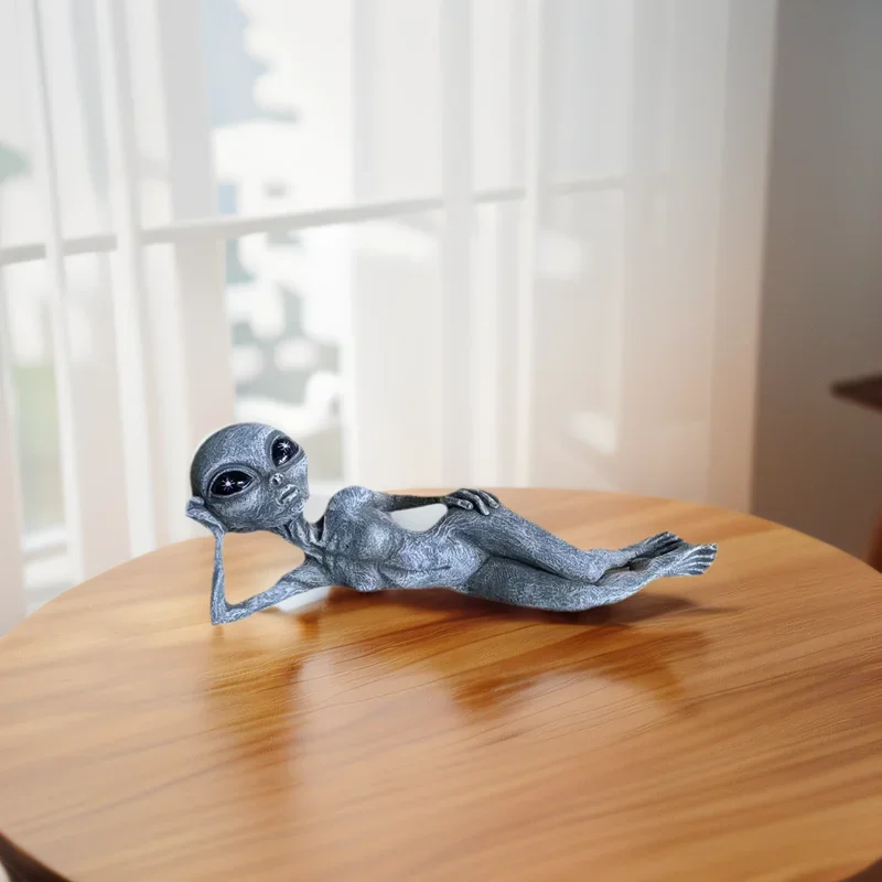 

1PC Resin Figurine Alien Lying-Down Model UFO Creative Ornament Garden Statue Craftwork Home Desktop Decoration Display Gift