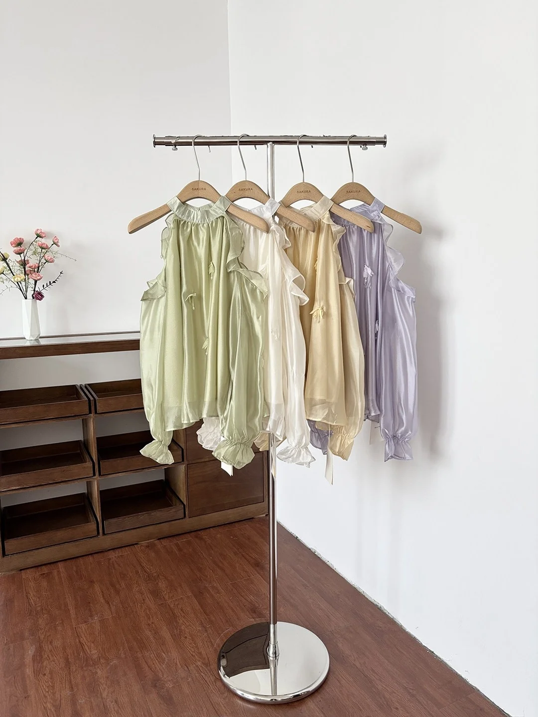 

Женская шифоновая блузка в французском стиле, свободного кроя, с открытой спиной, весна 2026, новая винтажная модель с узлом, дышащая, с длинным рукавом