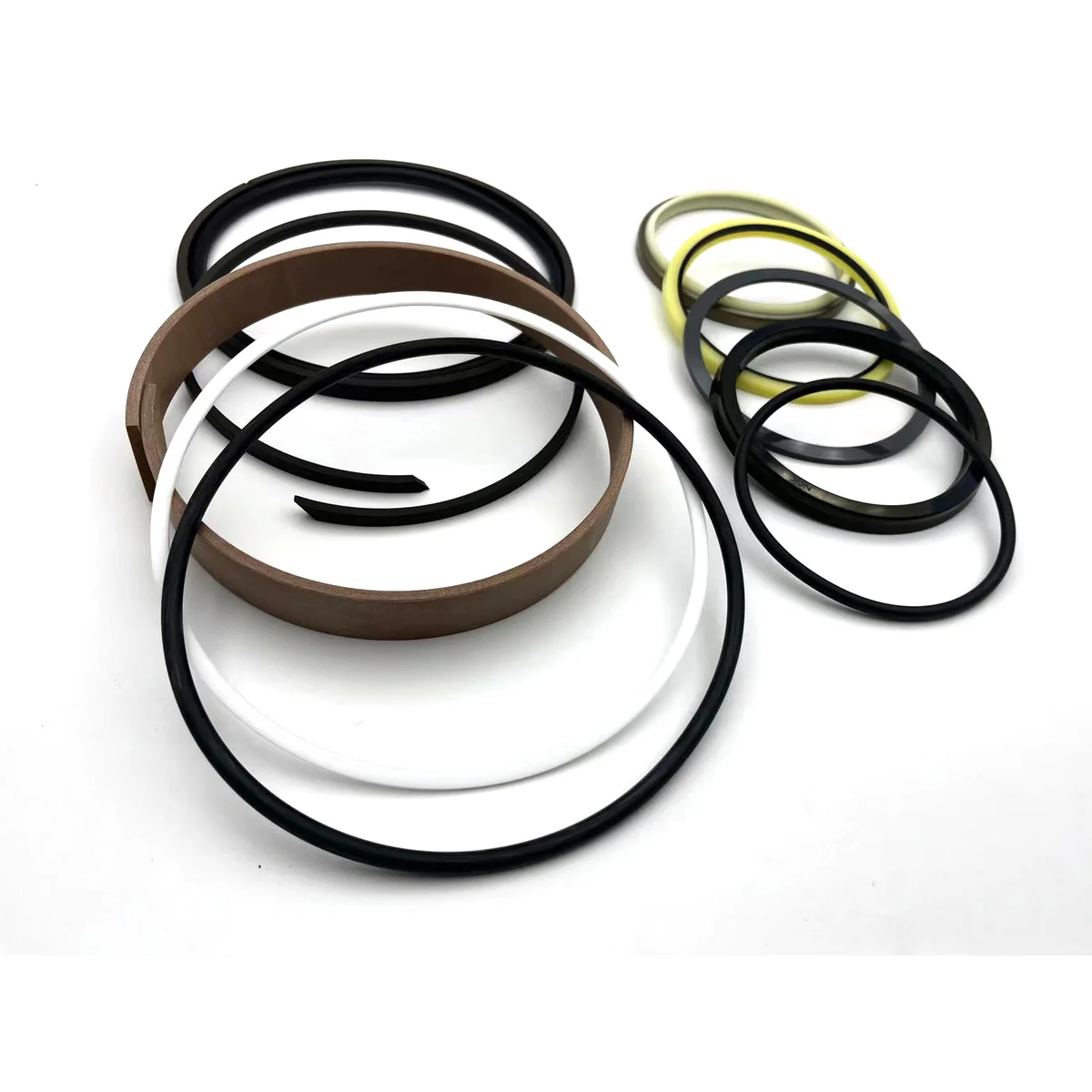 

Комплект уплотнений гидроцилиндра ковша для фронтального погрузчика XCAV-00058 3BZ5-02860 SL763 SL763S