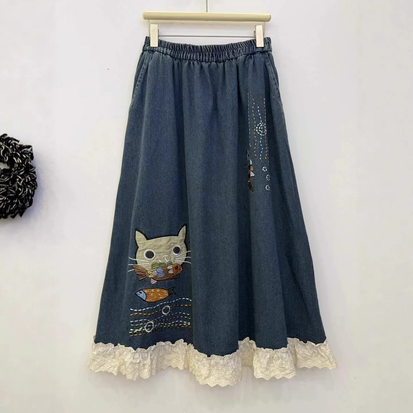 Japanese Vintage Mori Girl Cartoon Cat Fish Embroidery Denim Skirts Women Autumn Elastic Waist Casual Loose Jeans A-Line Skirt