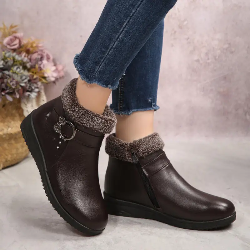 Botines informales con cremallera lateral de Pu para mujer, zapatos cortos cálidos de felpa antideslizantes para mamá, botines de Tacón de Cuña de piel sintética suave Vintage 2025