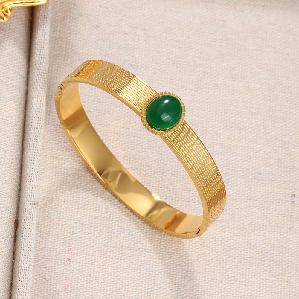 Women's Luxury Red and Green Zircon Inlaid Striped  Bracelets Stainless Steel Gold-plated Noble Wrist Bangle Jewelry Wholesale