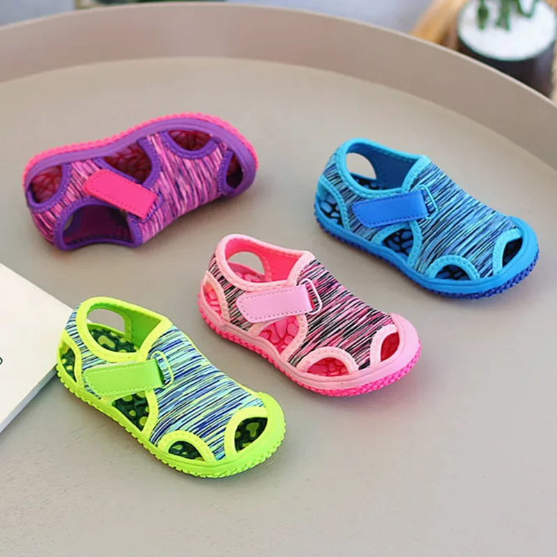 

Girls Spring Summer New Sandals Childrens Toe-wrapped Sports Beach Shoes Boy Candy-colored Soft-soled Non-slip Simple Kids Shoes