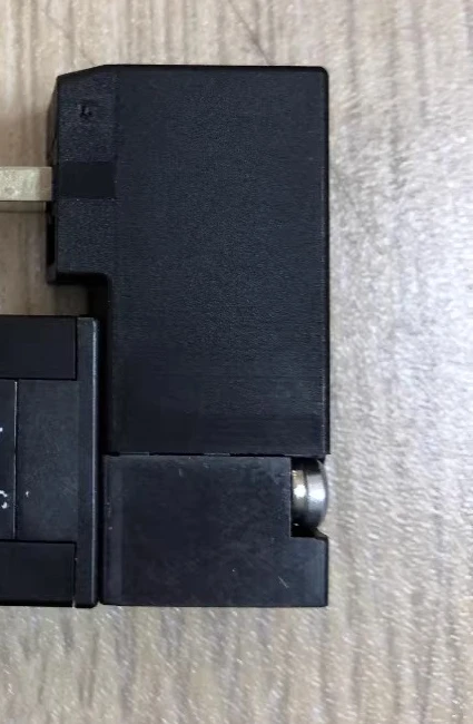 

59.70062 Пилотный клапан VSP152074 Клапан высокого давления F011068 для выдувной формовочной машины