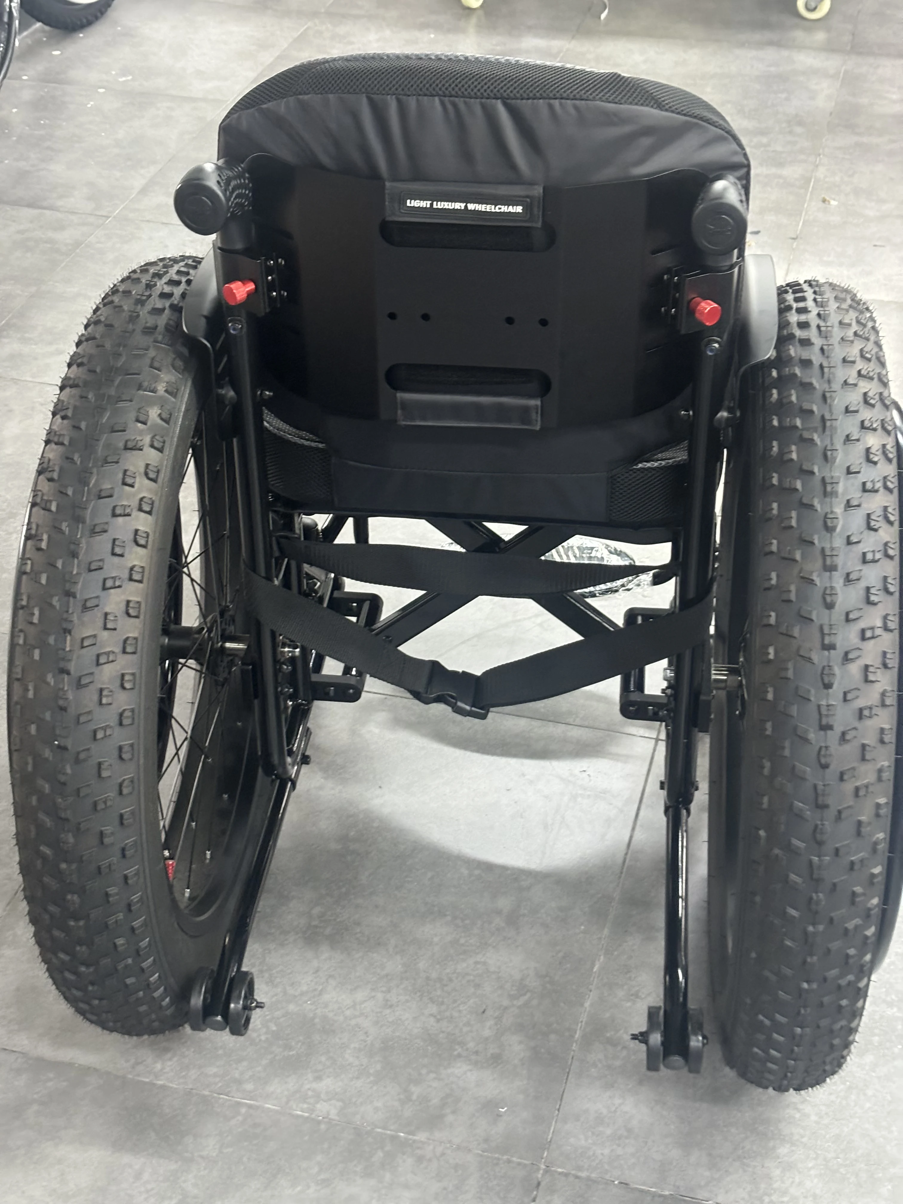 5802 Off-Road All Terrain Sports Wheelchair, Aluminum Alloy Lightweight Manual Active Wheelchair with Big Fat Tires
