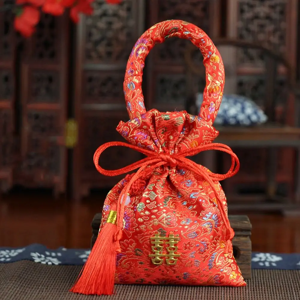 

Red Chinese Style Party Supplies Wedding Brocade With Tassels Wedding-favor Gift Handle Bag Candy Bag Package Bag