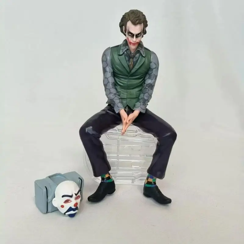 16cm Joker Heath Ledger Action Figure - Collectible Model Statue for Vehicle Roof Decoration Animation Derivative Tail Pendant