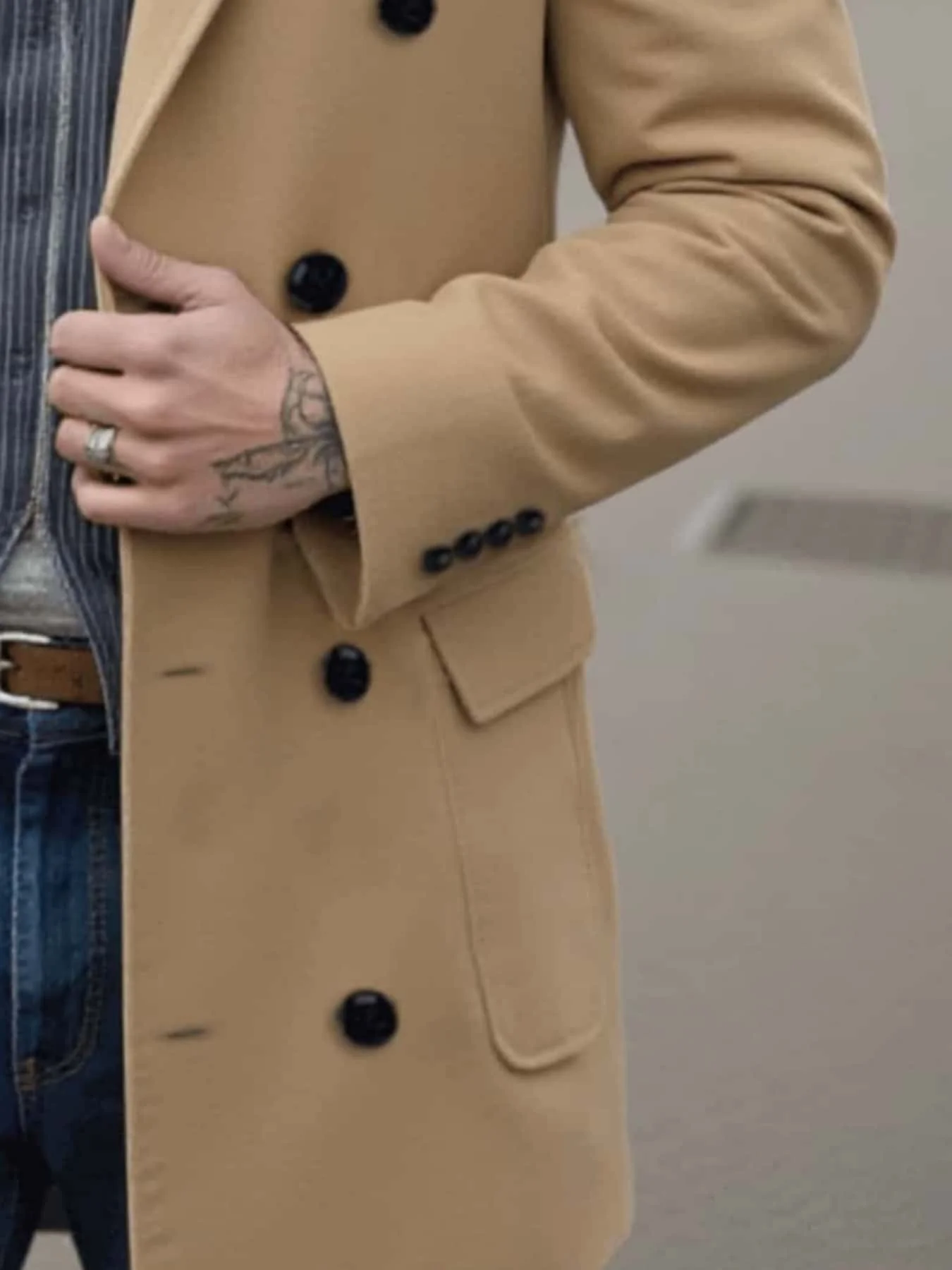 Men's Japanese Style Wool Coat Double-Breasted Thickened & Windproof Notch Lapel Trench for Winter