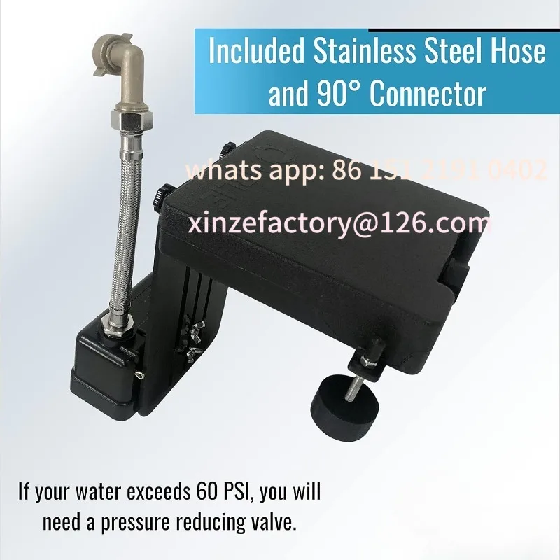 Regulator poziomu wody w basenie z możliwością personalizacji, opatentowany, zawiera wężyk ze stali nierdzewnej i mosiężny kątownik 90 stopni. °   Złącze, automatycznie reguluje poziom wody w basenie