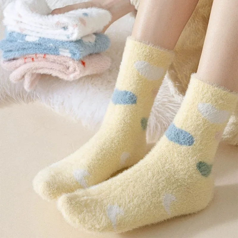 Women Thermal Fluffy Socks Winter Girl White Cloud Comfortable Plush Stockings Cartoon Sweet Mink Fleece Socks Fashion Accessory