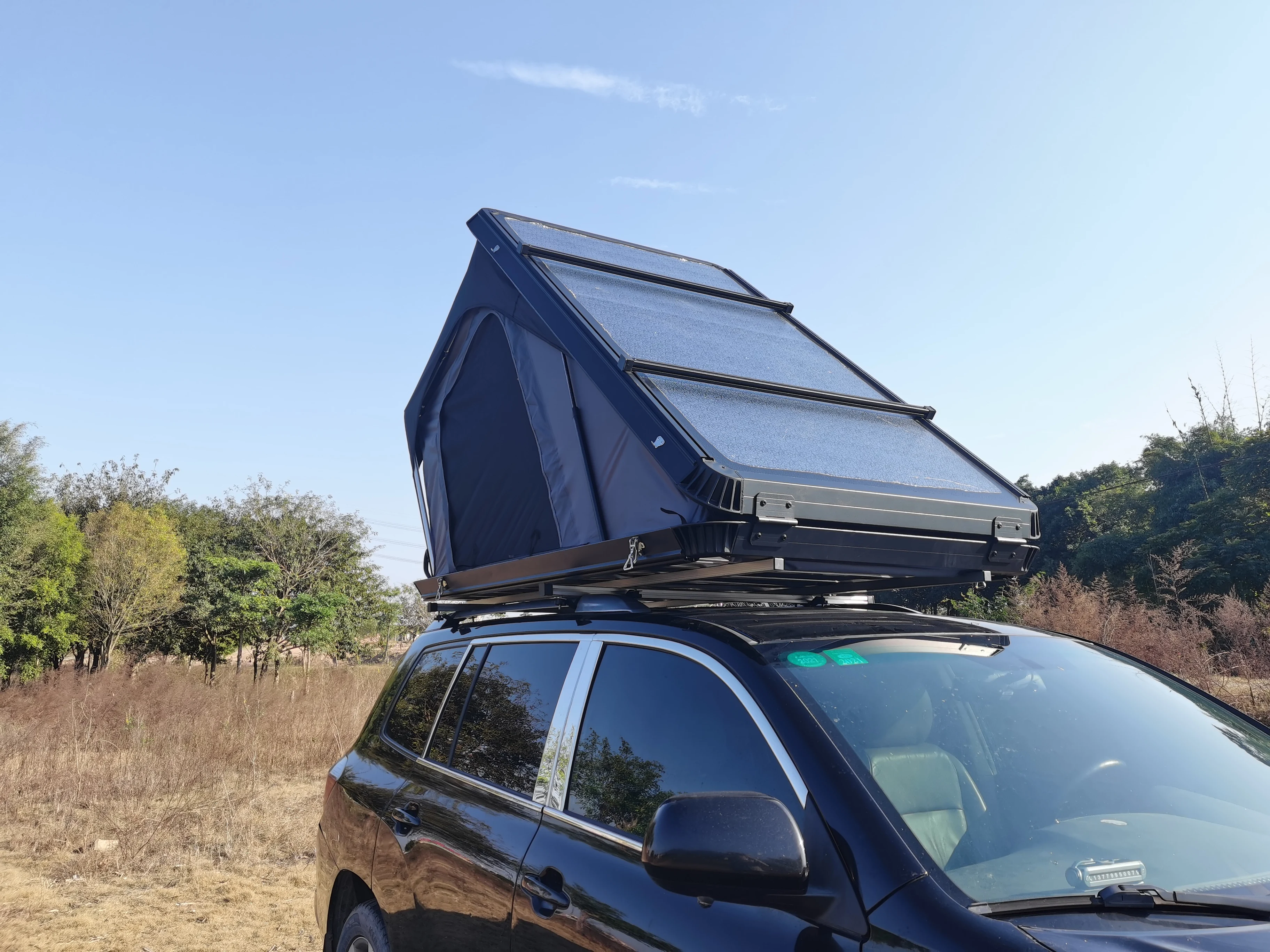 Overland dachzelt triangle Aluminum hard shell car roof top tent waterproof roof top tents camping hard shell car roof top tent