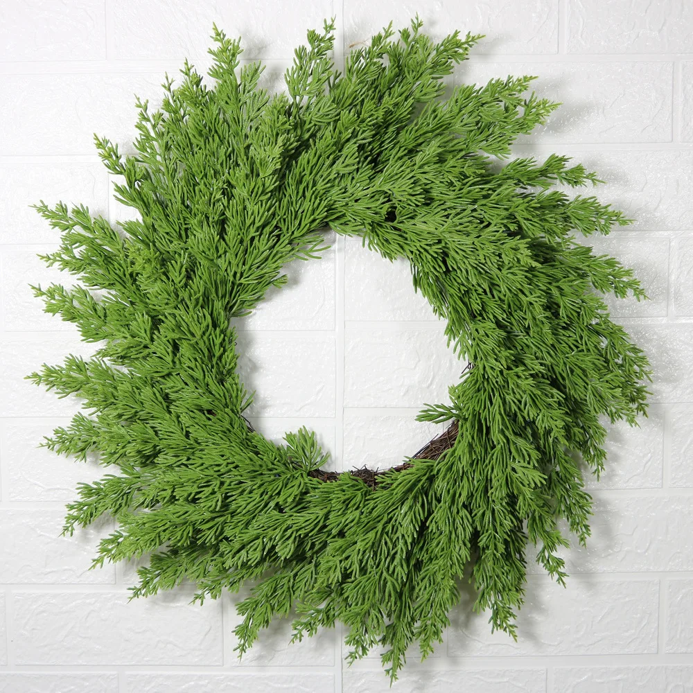 Festive Green Pine Needle Wreath 35x35cm Natural Rattan Ring for Door Wall Decor Holiday Home Interior Decoration