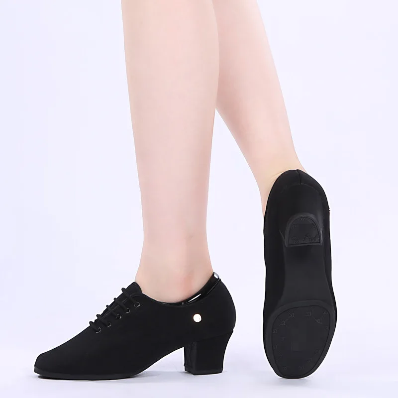 Women Ballroom Dance Shoes Practice Shoes Standard Modern Teaching Professional Performance Latin Salsa Dance Shoes Women