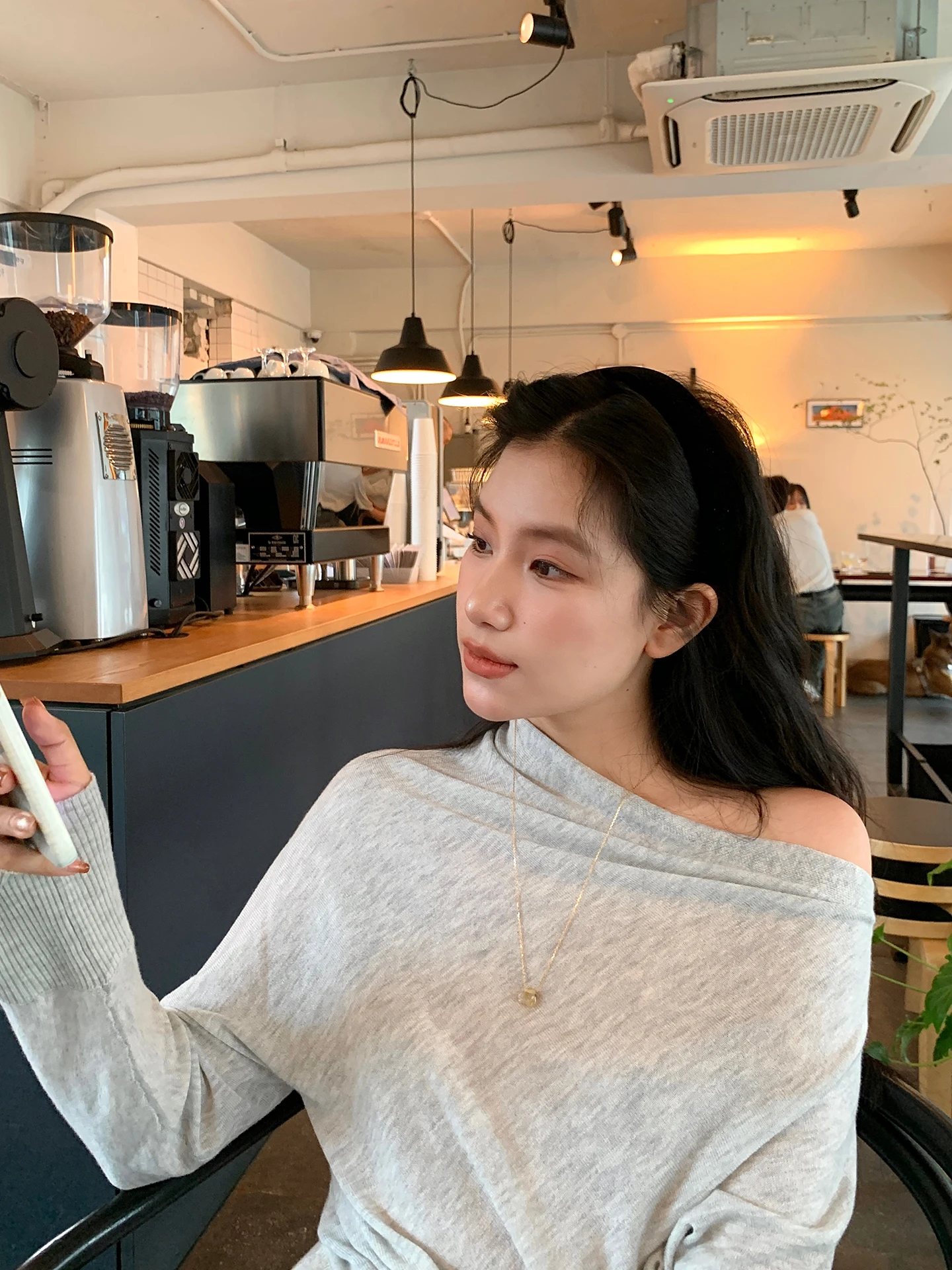 

Мягкий шерстяной вязаный свитер DaqianwithU для женщин, осенняя новинка, тонкий, с длинными рукавами, стандартной длины, модный, для повседневной носки