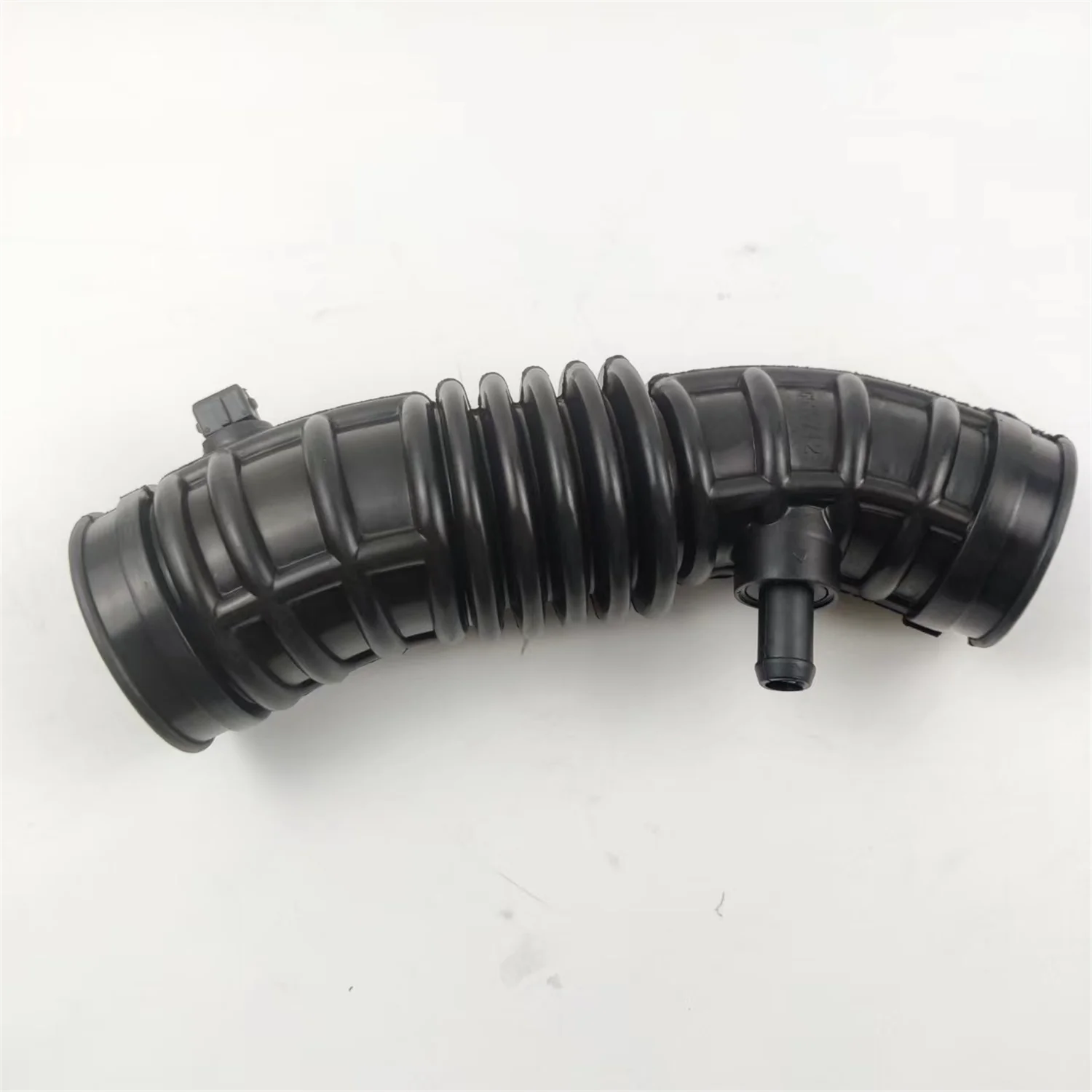 1pcs 96536712 Auto parts Air Filter Inlet Hose Air intake boot hose For Chevrolet tube bending machines flexible radiator hose