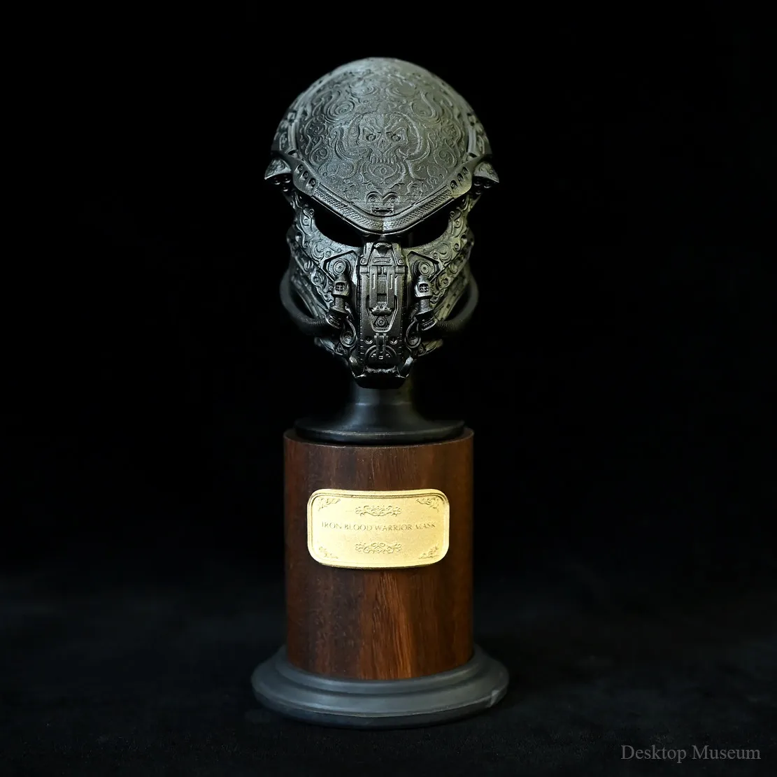 

Predator Black Iron Mask Resin Figure Model 170MM Desktop Decor Collectible Ornament LTCP-405