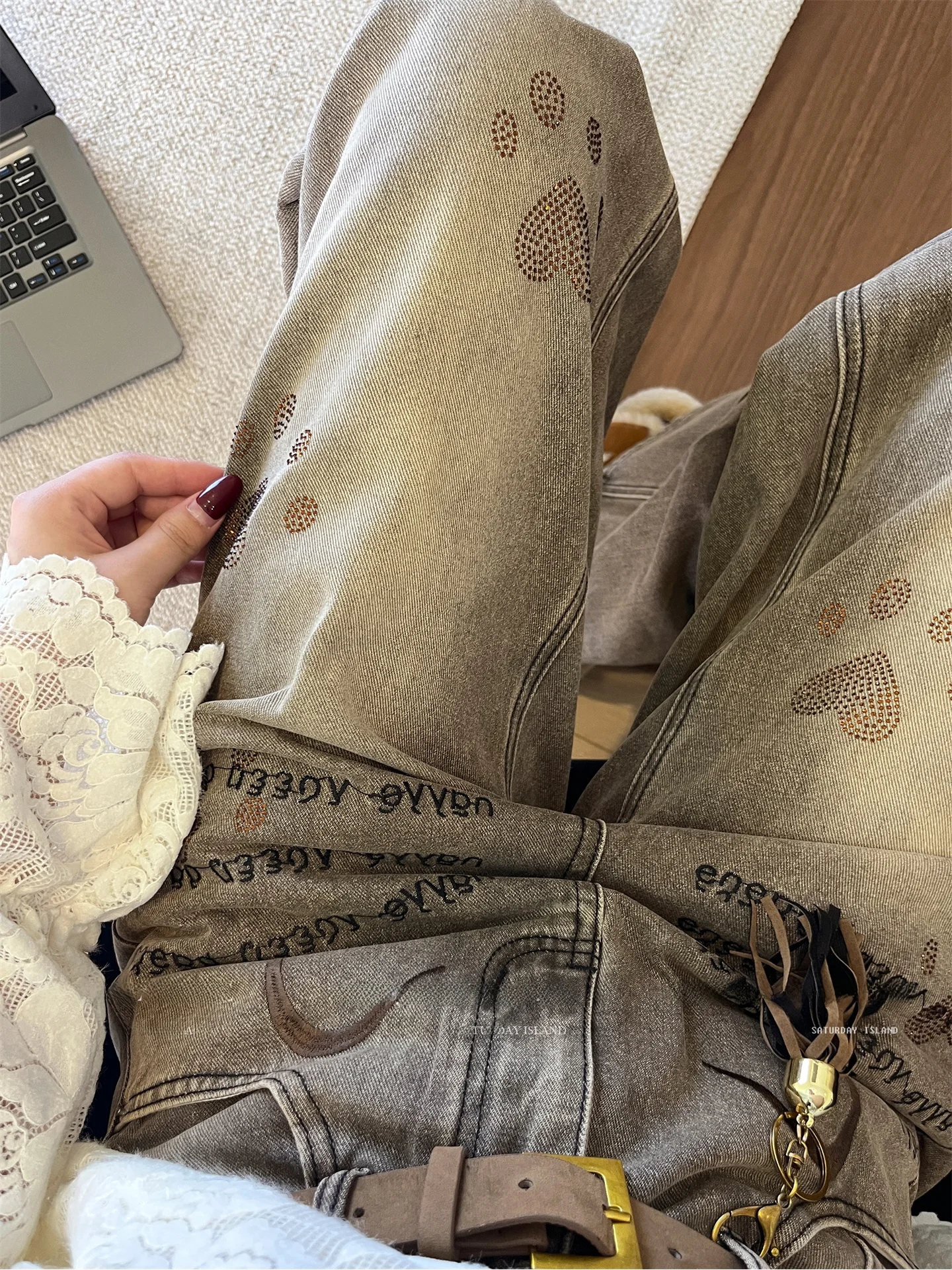 taille-haute-lettre-epissage-paillettes-denim-pantalon-femmes-hiver-faion-design-sens-pantalon-a-jambes-larges-couleur-cafe-profond