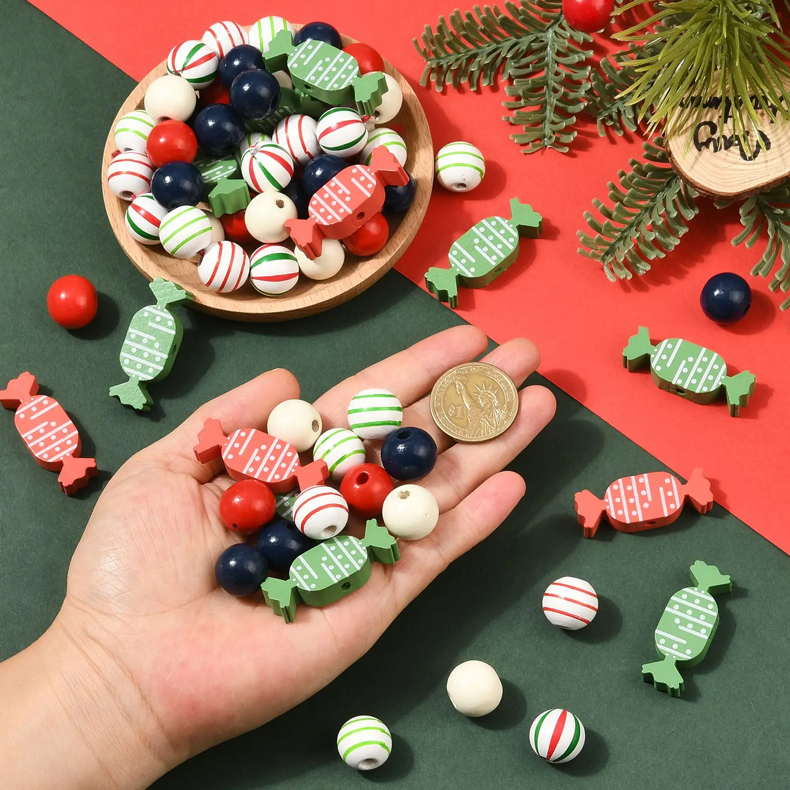 PandaHall 100 Stück Zufällige Weihnachts-Holzperlen-Sets, 16mm, Bemalt, für DIY-Schmuck, Weihnachts- und Feiertagsdekorationen – Detail 7