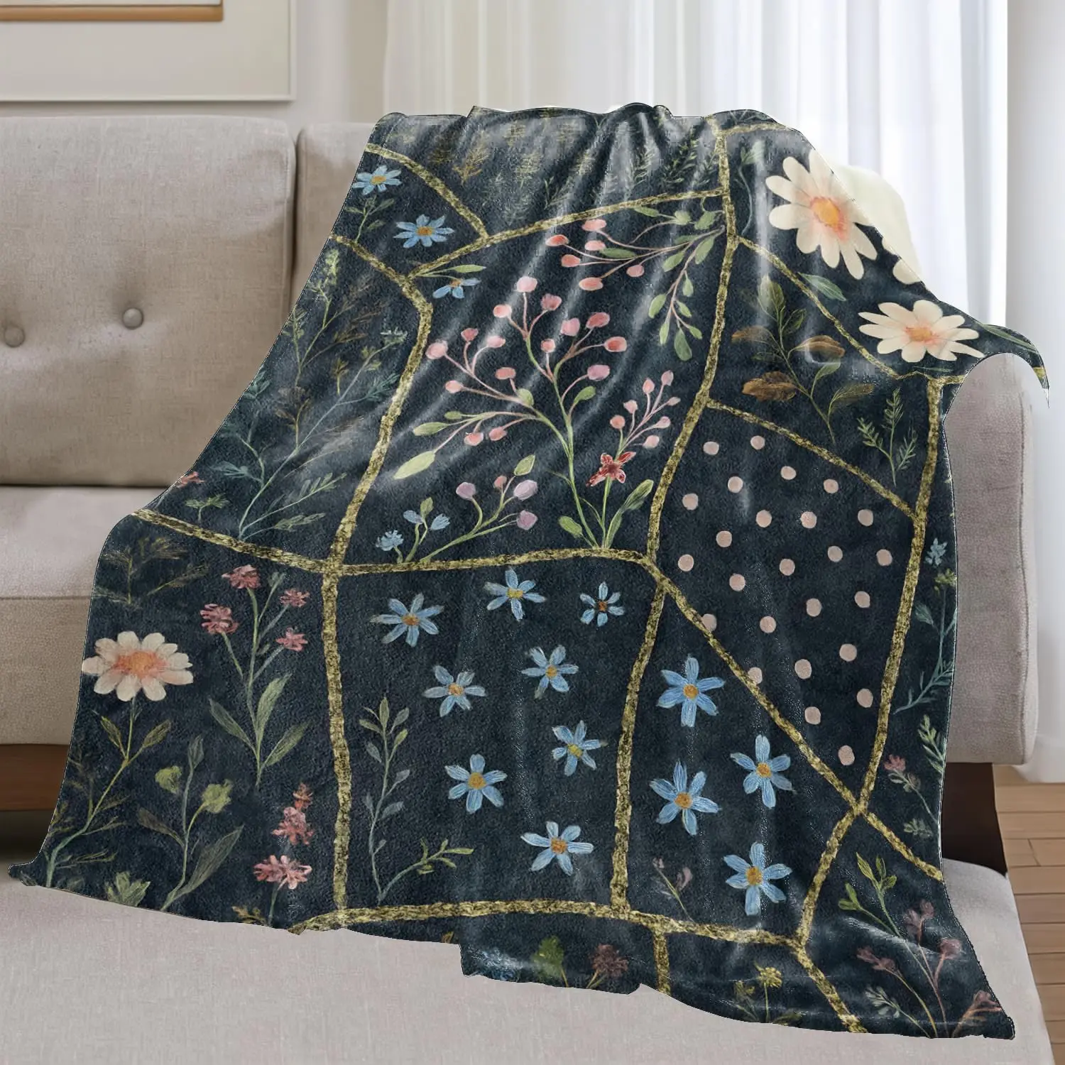 Kintsugi Wildflower Flannel Throw Blanket Dark Background Gold Crack Floral Print Soft Warm Blanket for Sofa Bedroom Gift