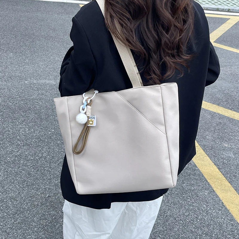 

Elegant Women Leather Luxury Classic Designer Fashion Tote Shoulder Bag Crossbody Handbag For Beautiful Chic Wear