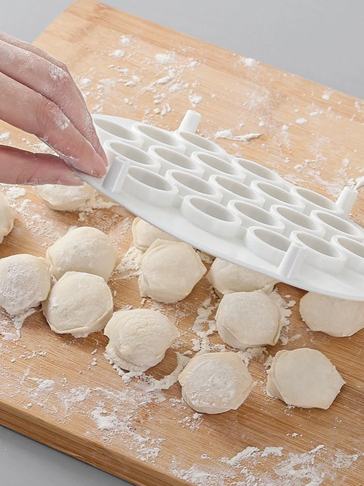 19 Holes Dough Press Ravioli Making Mould Dumpling Diy Mold Dough Press Maker Pasta From Kitchen Accessories Gadgets New Design