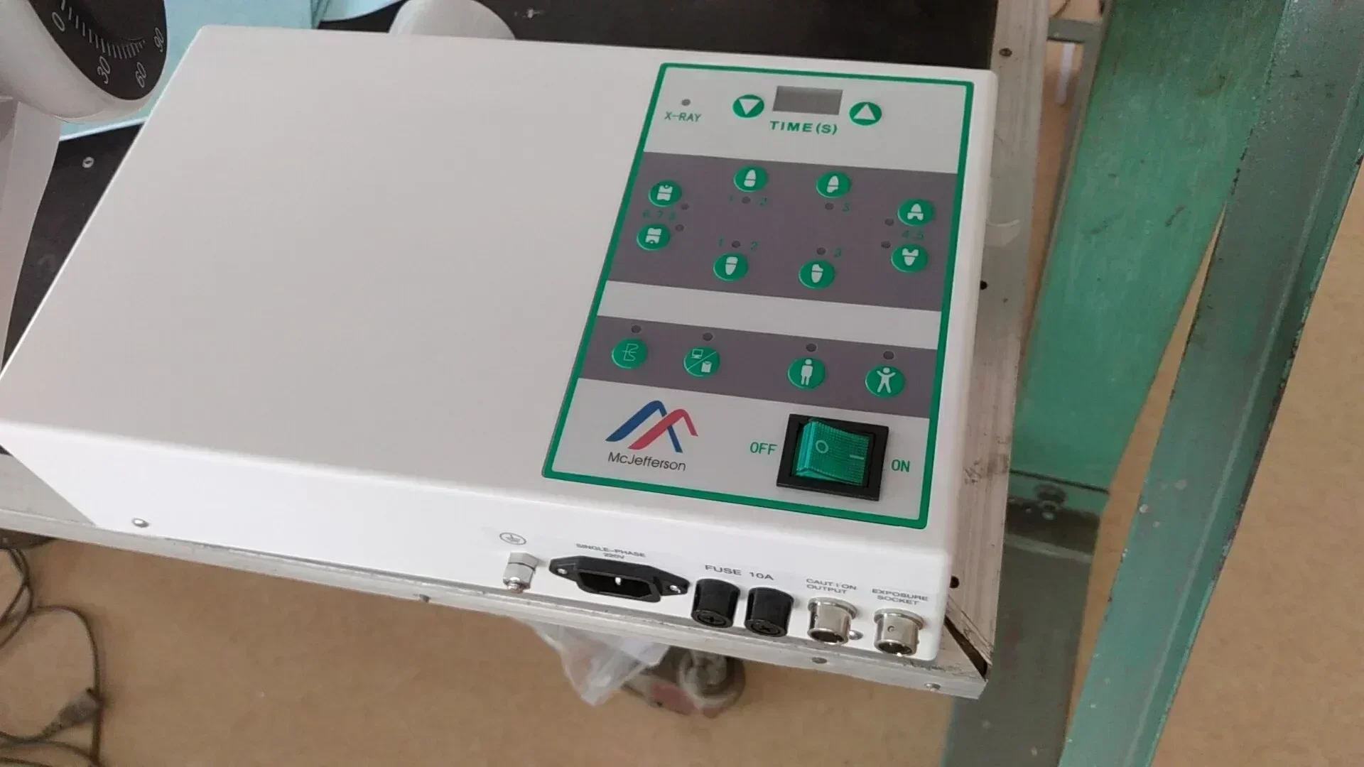 

LTDX03 China Manufacture Wall Mount X Ray Machine Portable Mobile Digital X Ray Unit
