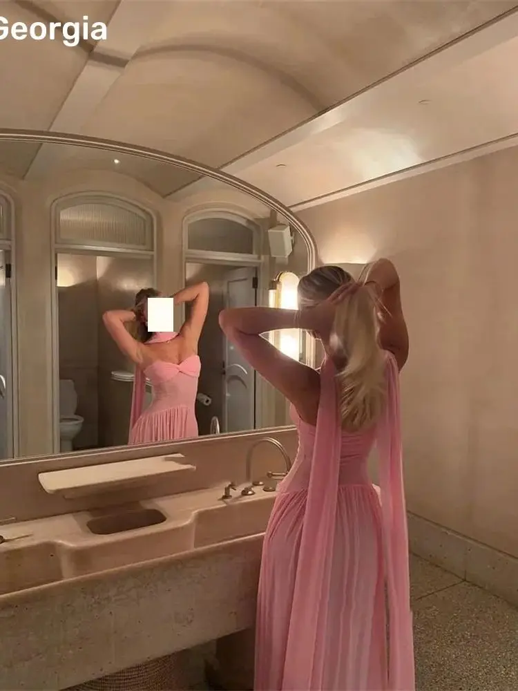 A-Line Customized Scoop Neckline Floor-Length Luxury Evening Dresses Ruffle Zipper Up Wedding Party Dress Long Sleeves Vestidos