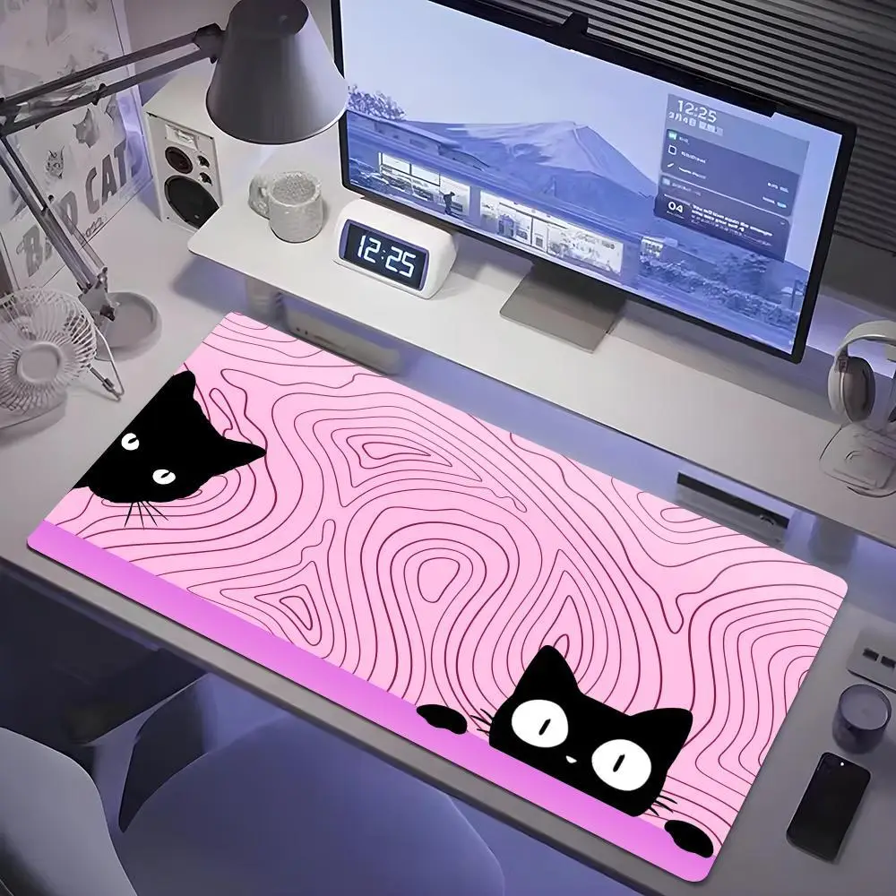 

XXL cute black cat, pink wavy line design, large gaming mousepad, anti-slip rubber base, washable and durable computer accessory