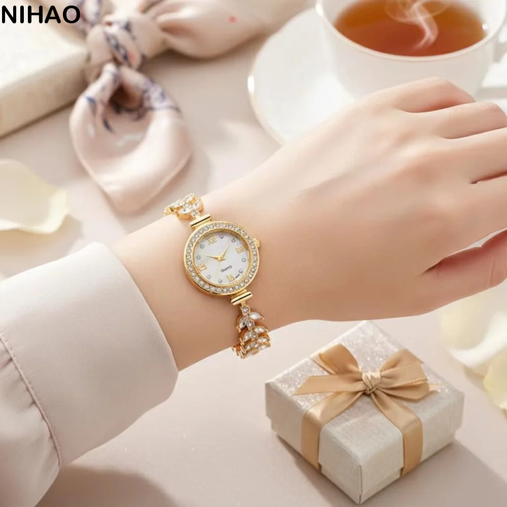 

Slim Strap Ladies Quartz Watch Round Dial Small Dial Women Quartz Watch Leaf Design Pull Adjustable Rhinestone Watch