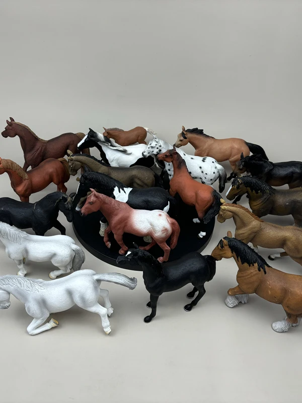 Brinquedo de Cavalo Realista, Boneco de Animal Sólido, Brinquedo Educativo para Crianças, Cavalo de Corrida Simulado, Mustang...