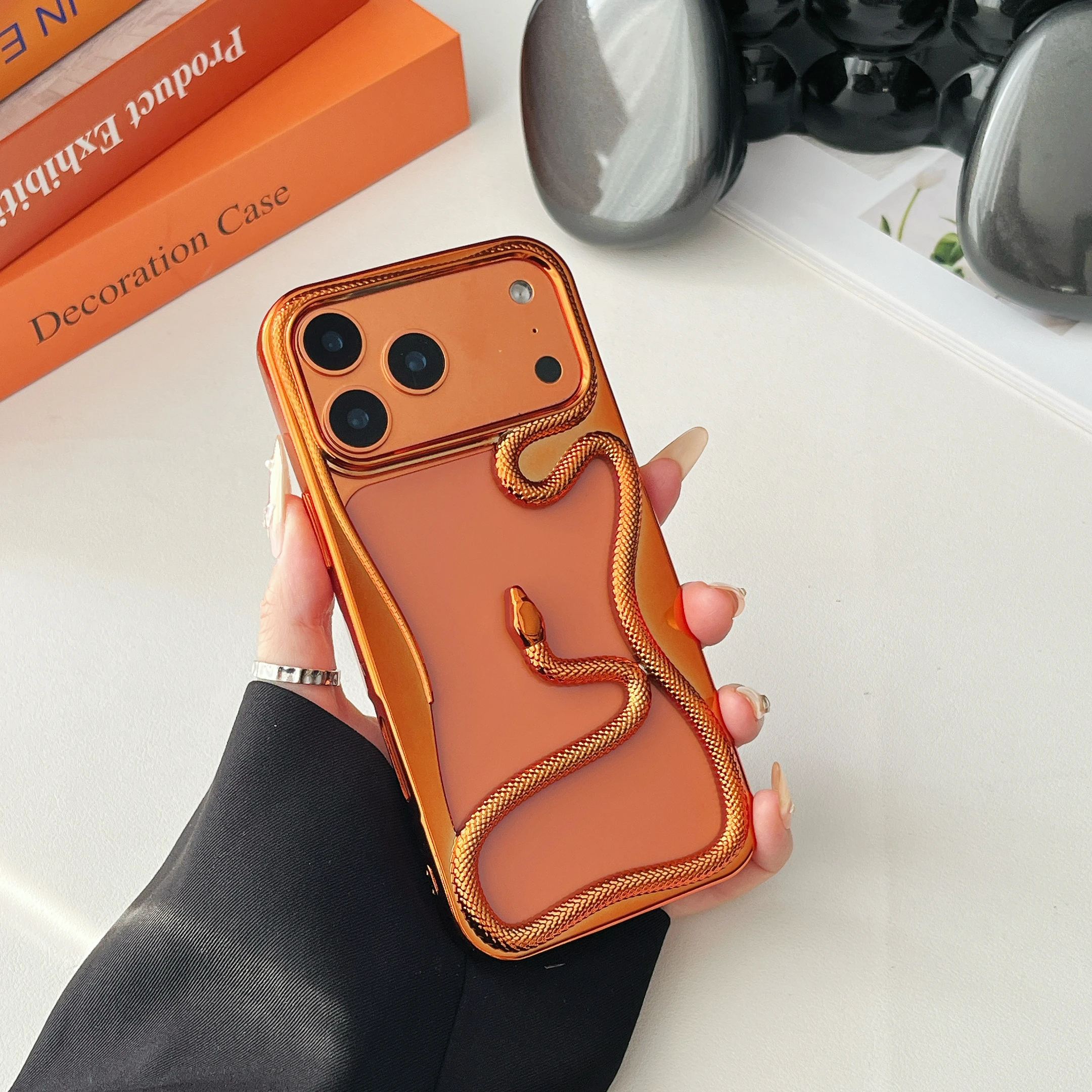 Hohle Schlangenbeschichtung Handyhülle für iPhone 11, 12, 13, 14, 15, 16, 17, Pro Max Plus Luftwärmeableitung Galvanik TPU Soft Cover – Detail 20