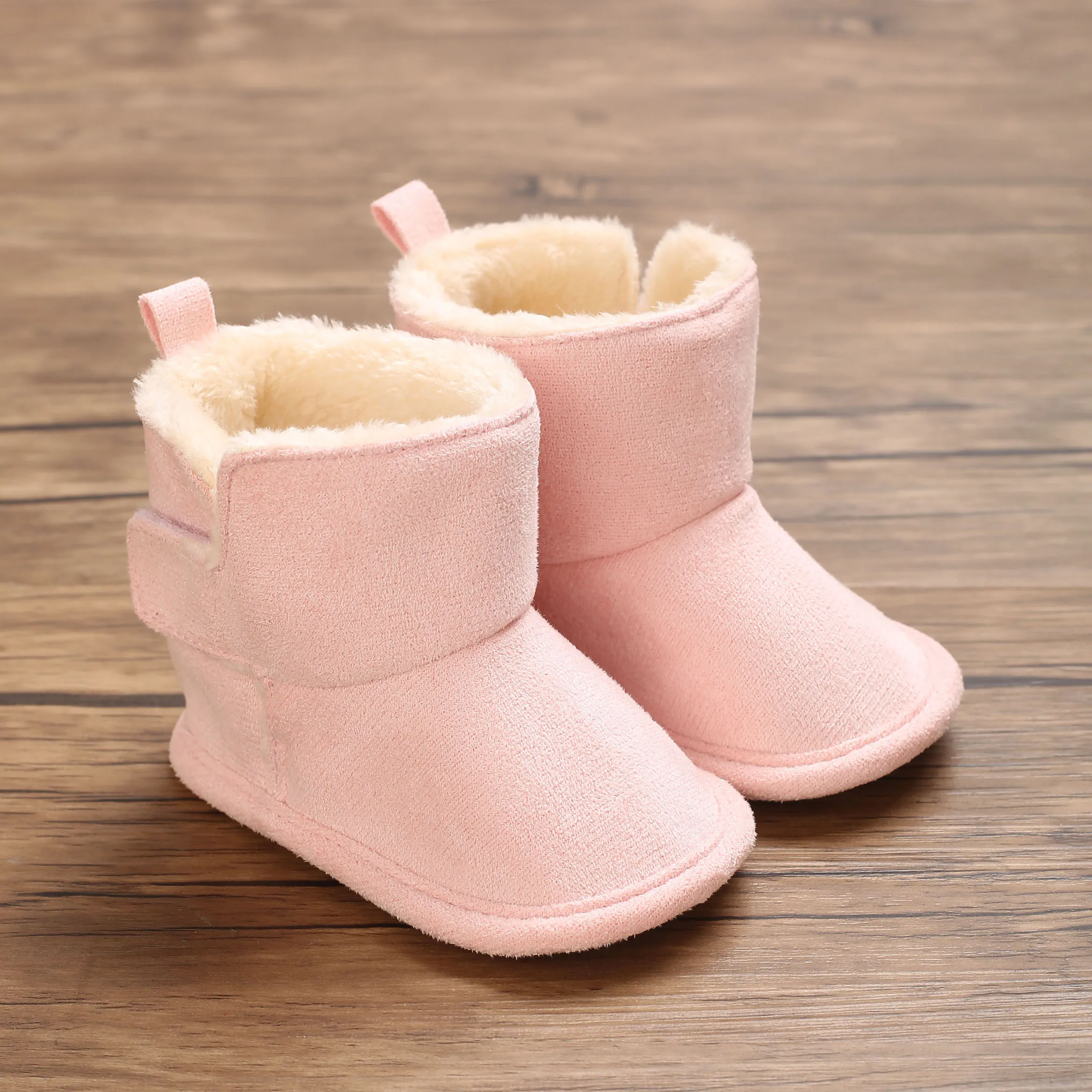 أحذية شتوية قطنية من Aaby بعمر 0-1 سنة أحذية ثلج ناعمة للأطفال للرجال والنساء أحذية مشي