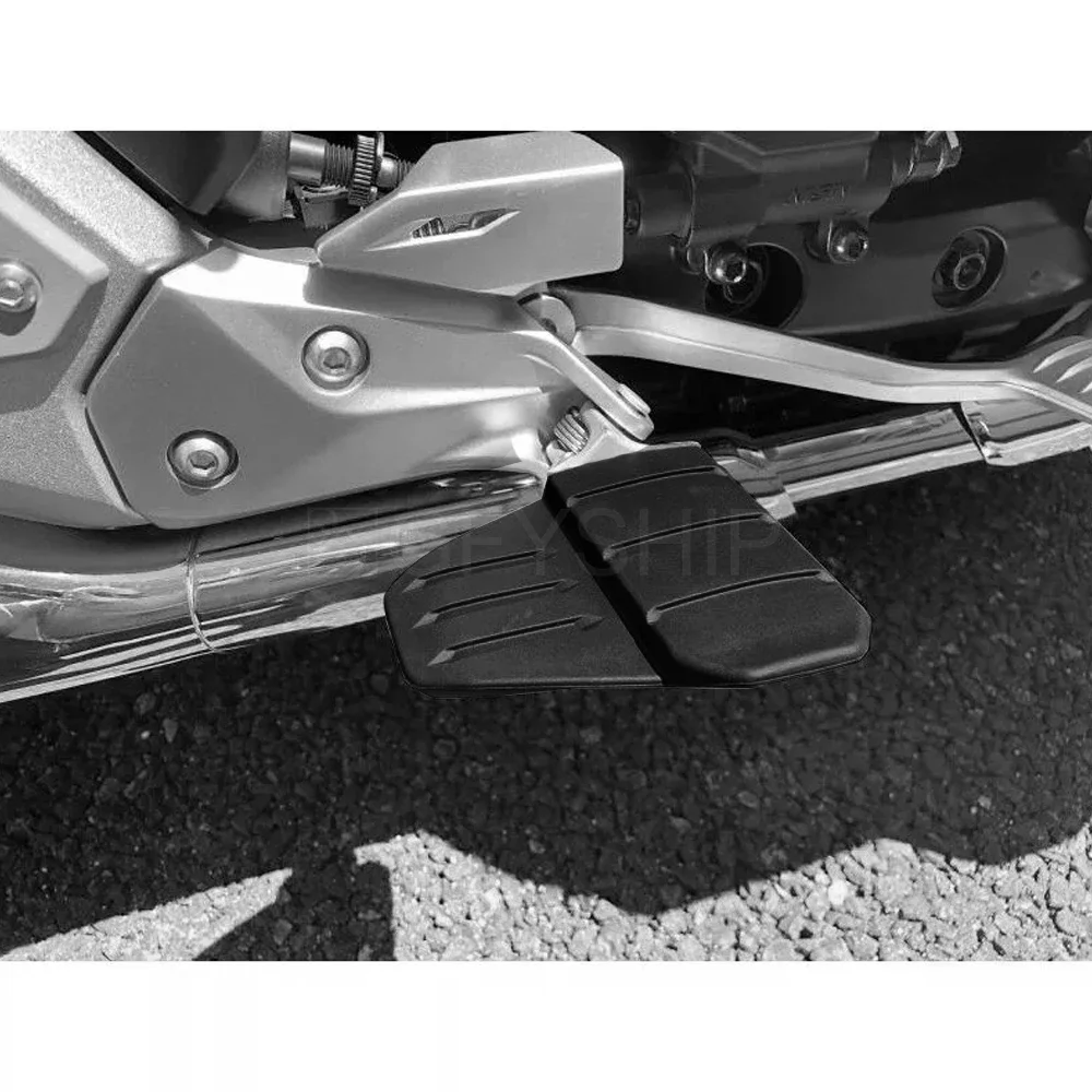 Foot Rests Pegs Front Motorcycle For Honda Goldwing 1800 2018 to 2025 GL1800 18-25 Gold Wing 1800 Driver Footrest Rider Wide