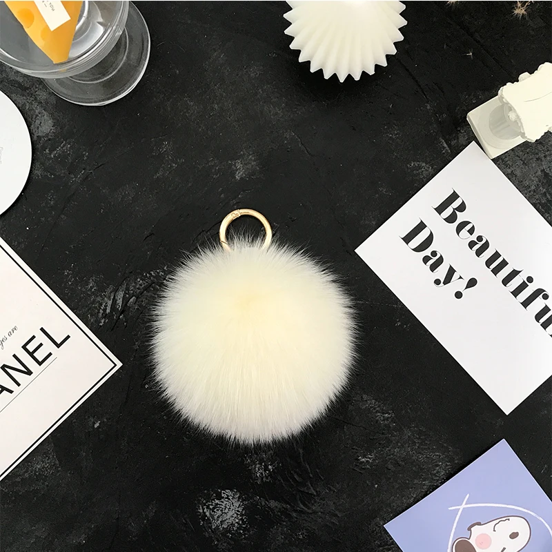 Fluffy Real Fox Fur PomPom Keychain for Women Luxury Fur Pompom Keyring Accessories Bag Charm Emo Trinket Jewelry Gifts