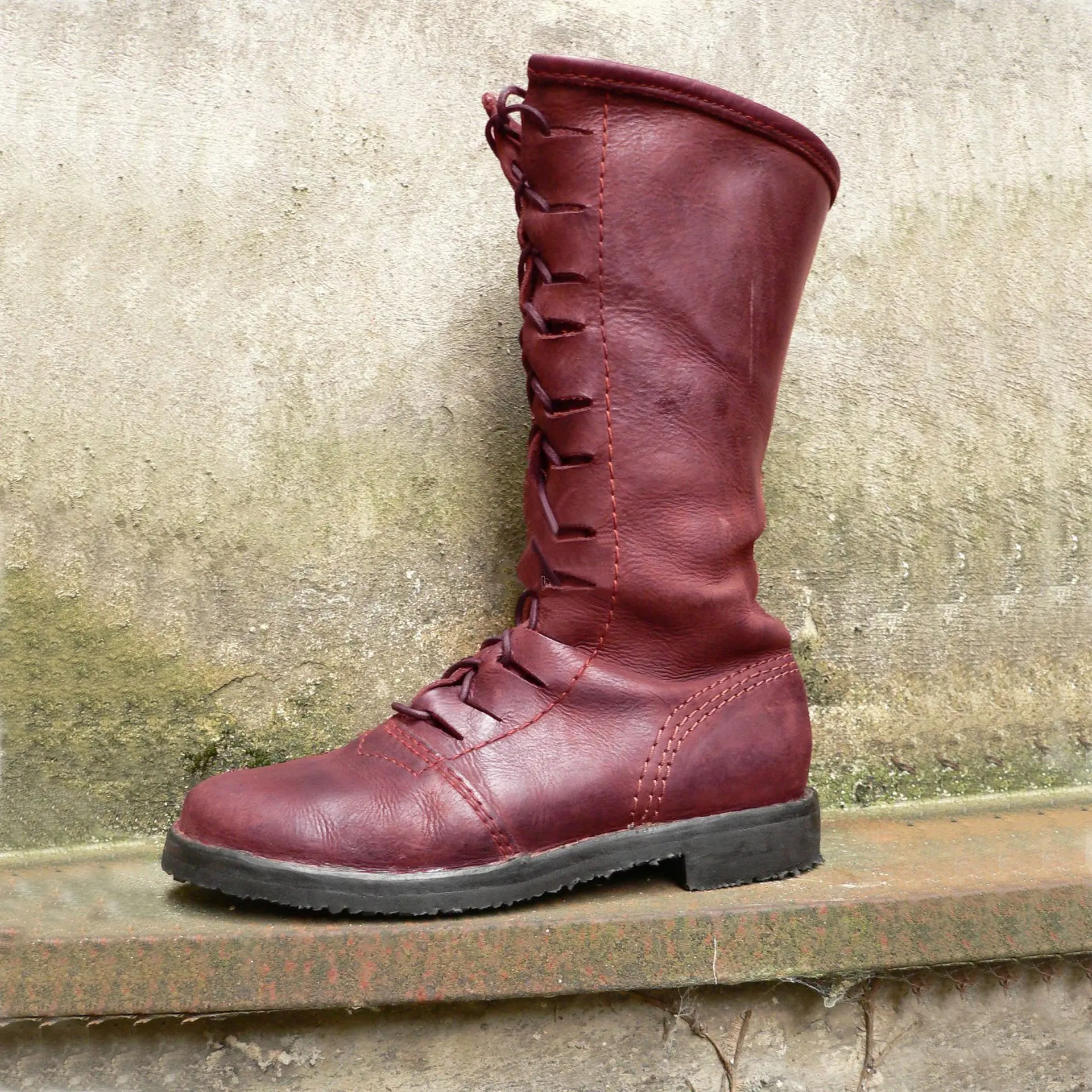 Bottes en cuir pour hommes, chaussures rétro de la Renaissance médiévale, couleur unie, talon épais, chaussures en Pu à lacets, accessoires de Cosplay de chevalier de fête de carnaval
