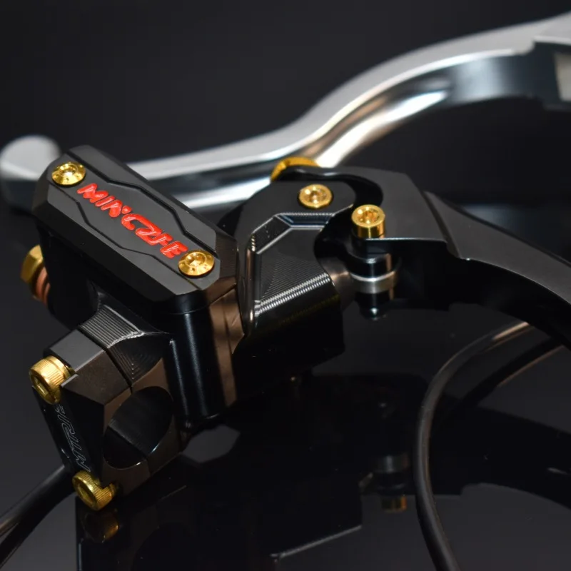 

3 General CNC Brake Master Cylinder, Left 16 Pistons, Right 17.5 Pistons, High Thrust