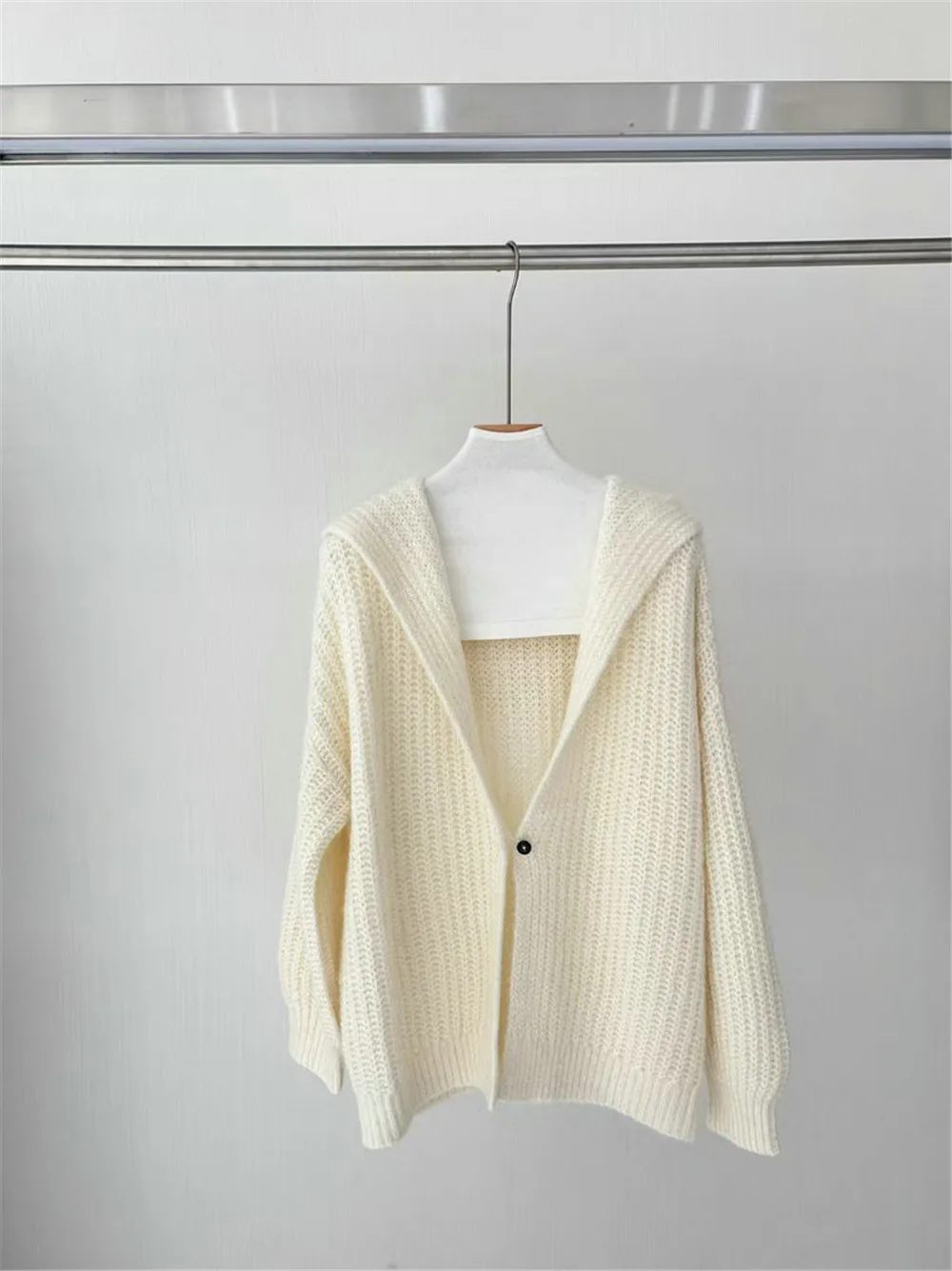 Women's 25 Autumn/Winter Hooded Collar One Button Button Horsehair Cashmere Blended Cardigan Sweater Jacket