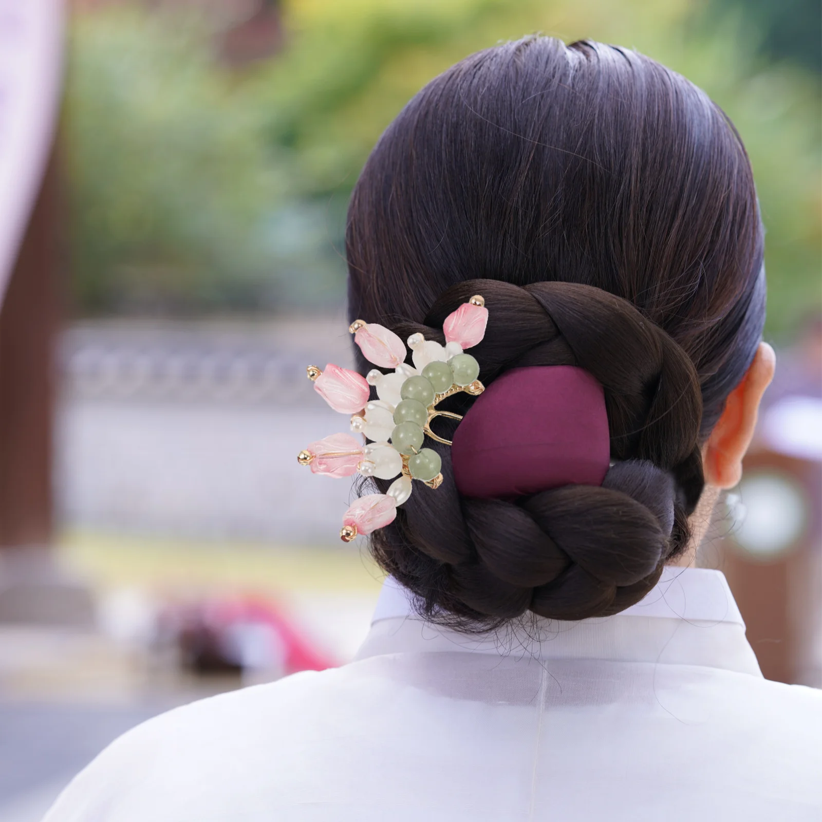 

2Pcs Tulip Vintage Hairpins Elegant Floral Accessories for Women Chinese Style Bun Pins Bridal Wedding Decor Hair Barrettes